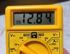 Figure 12: Multimeter Reading from Battery